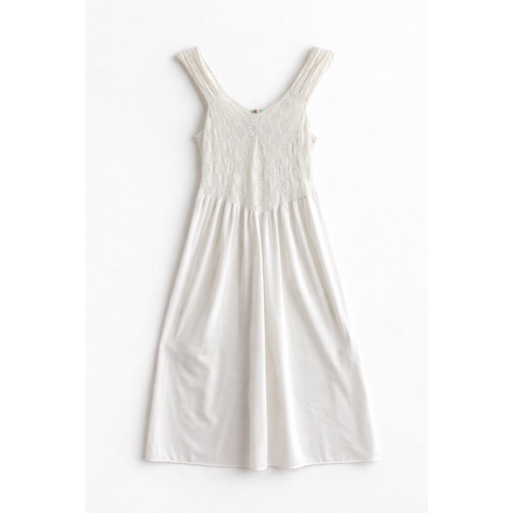 Vintage Gloria Vanderbilt Nightgown White Lace Bodice Sleeveless Made in USA‎